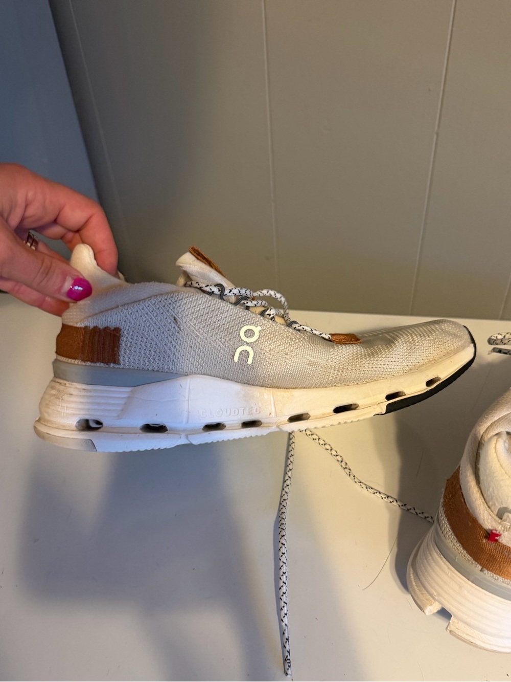 On Cloudnova Shoes Womens Size 7 White CloudTec Running Sneakers Athletic - Picture 14 of 14